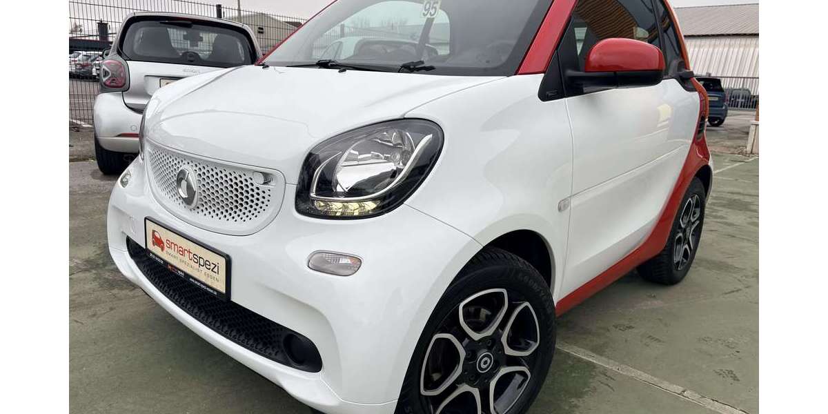 Smart forTwo 61.312 km 12.999 &euro; Essen 45136