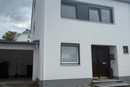 Reiheneckhaus in Cronenberg-Wuppertal zimmer