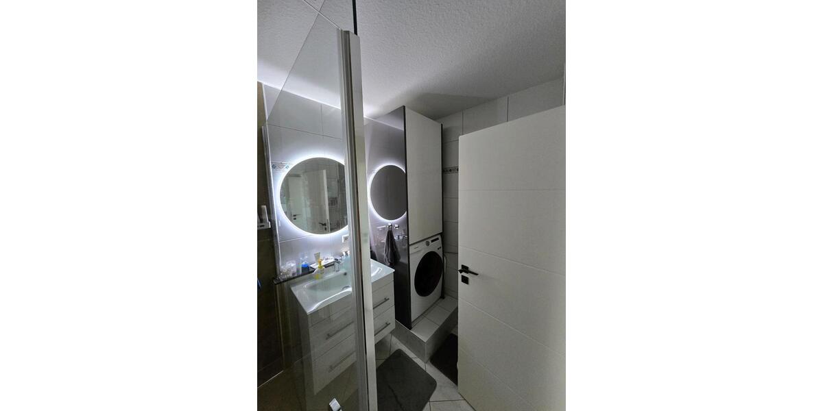 Etagenwohnung Ratingen Tiefenbroich - 3 Zimmer, 92 m&sup2;, 315.000&euro; | Angebot:25936143