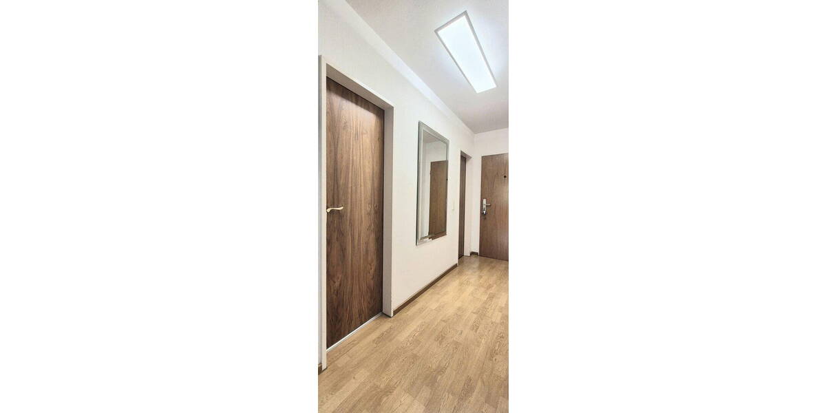 Etagenwohnung Essen Stadtwald - 2 Zimmer, 70 m&sup2;, 222.000&euro; | Angebot:26128173