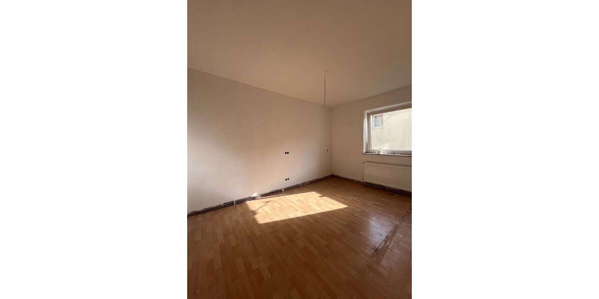 Etagenwohnung Essen-Altendorf Altendorf - 2 Zimmer, 50 m&sup2;, 400&euro; | Angebot:25635374