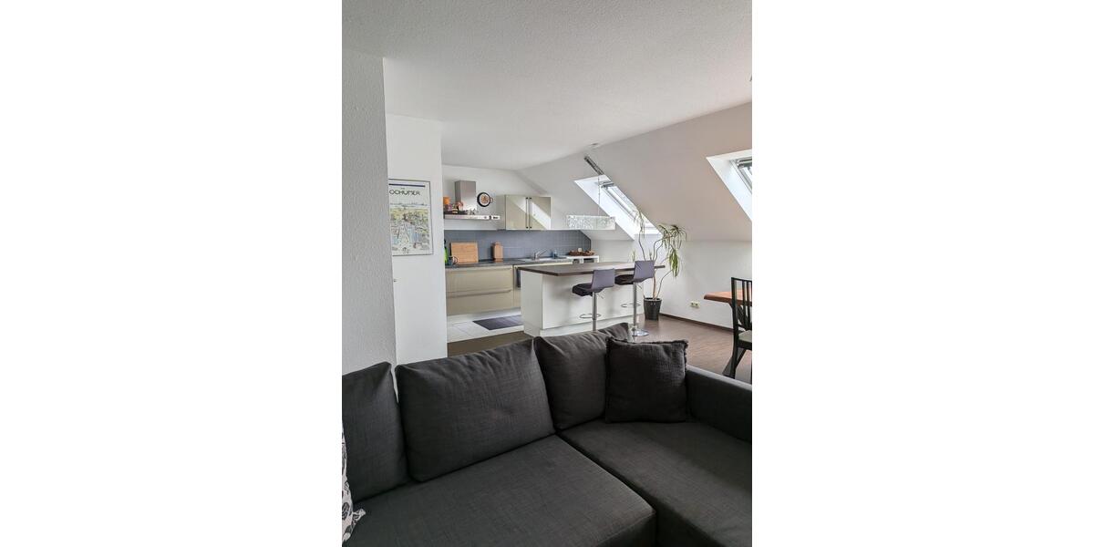 Dachgeschoßwohnung Bochum Eppendorf - 2.5 Zimmer, 63 m&sup2;, 508&euro; | Angebot:25398243