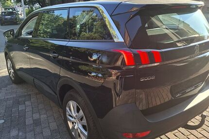 Peugeot 5008 52.000 km 14.900 &euro; Mülheim an der Ruhr 45473