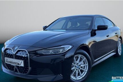 BMW i4 33.258 km 35.695 &euro; Duisburg 47053