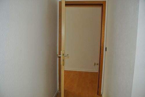 Im Königreich Mülheim-Broich 2 Zimmer Dachgeschoss im gepflegten Altbau mit Balkon** 2 zimmer
