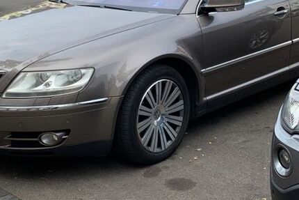 VW Phaeton 272.899 km 5.499 € Herne 44649