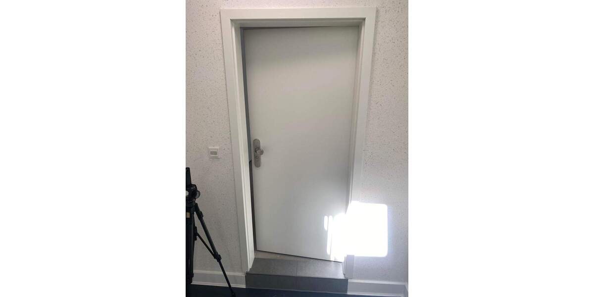 Jetzt an die Zukunft denken, energetisch sanierte ETW im 1. OG 3 zimmer