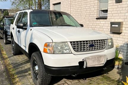 Ford Explorer 202.000 km 5.380 &euro; muelheim 45476
