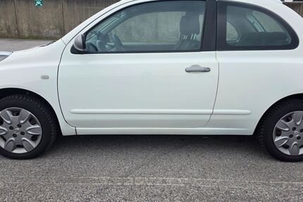 Nissan Micra 117.169 km 2.400 &euro; Mülheim an der Ruhr 45468