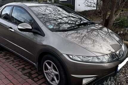 Honda Civic 86.187 km 4.700 &euro; Bottrop 46236