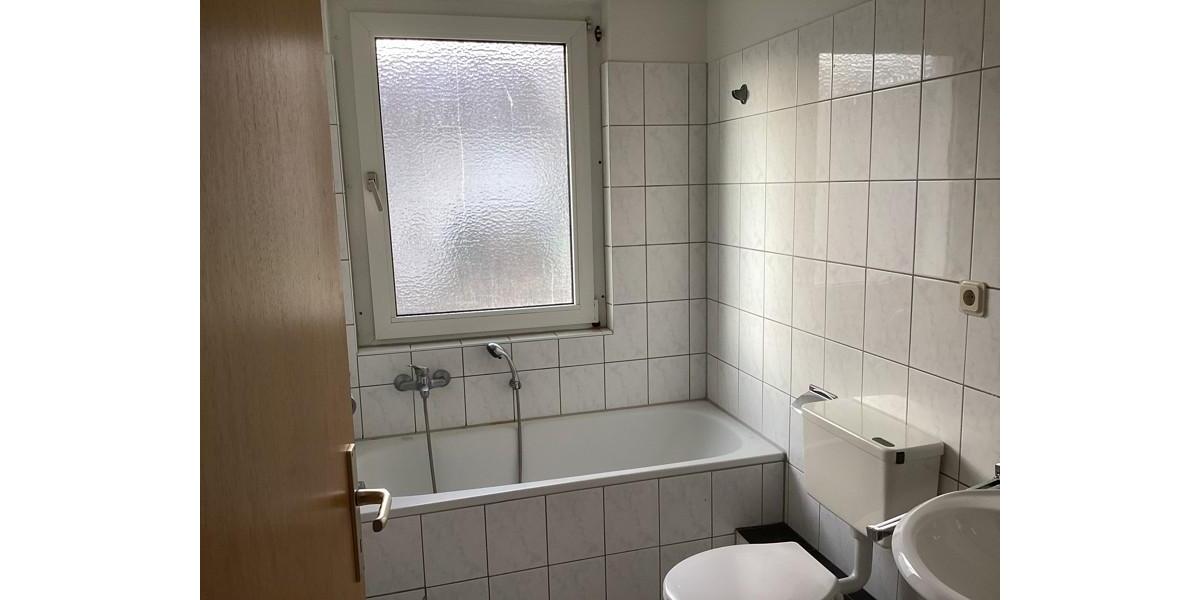 Freundliche 2 Zimmer Wohnung mit Laminat 2 zimmer