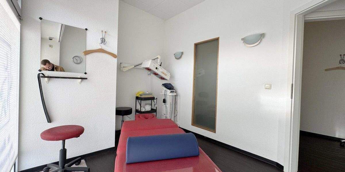 Repräsentative Gewerbeeinheit für Praxis, Büro oder Dienstleistung zimmer