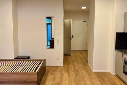 Loftige, möblierte 1-Zimmer-Wohnung mit großer Terrasse zum Erstbezug!