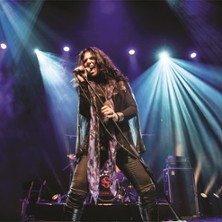 Sari Schorr - Unbreakable Tour 2025 01.11.2025 Musiktheater Piano