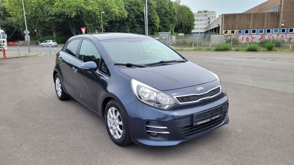 Kia Rio 245.000 km 3.790 &euro; Essen 45356