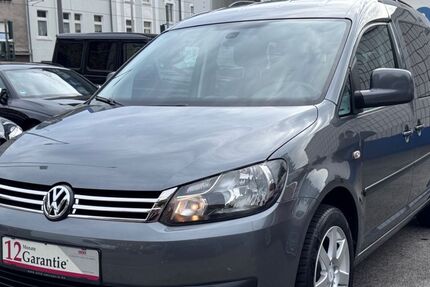 VW Caddy 191.021 km 7.750 &euro; Oberhausen 46045
