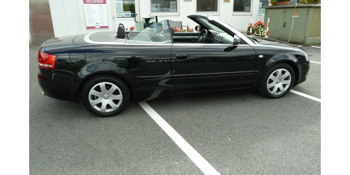 Audi A4 Cabrio 1.8 T Leder E-dach Navi kl. Mängel 161.000 km 4.900 &euro; Ratingen 40885