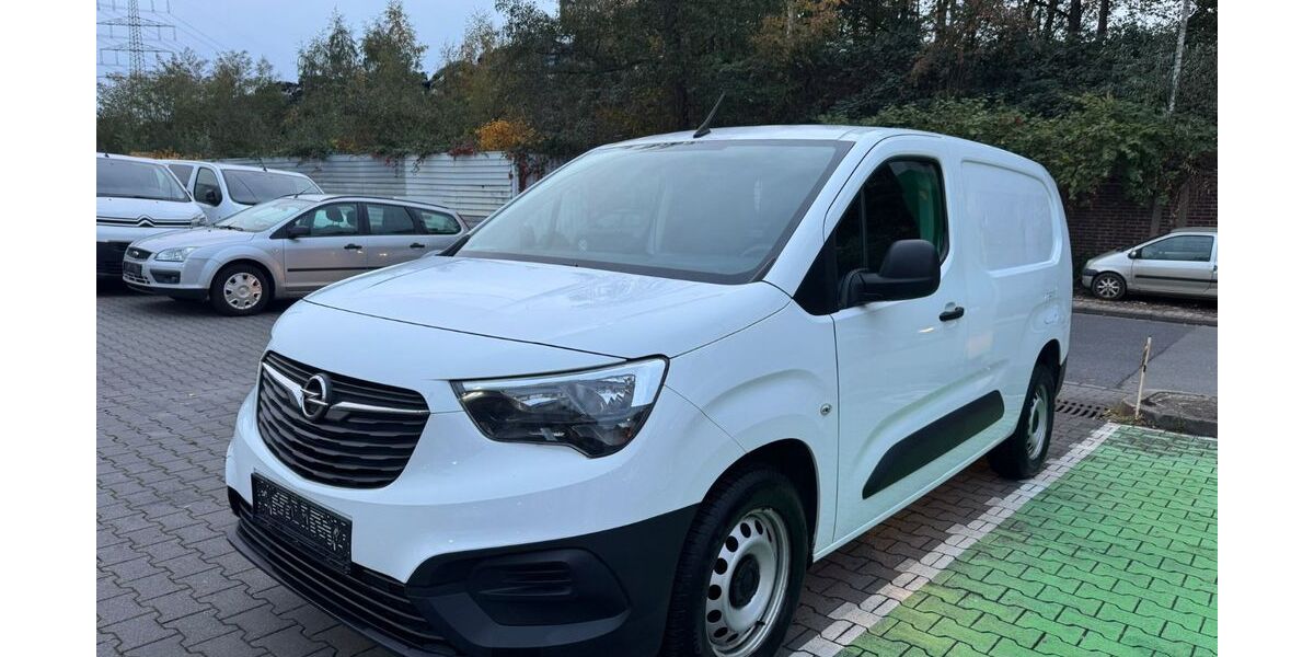 Opel Combo 129.000 km 11.890 € Bottrop 46238