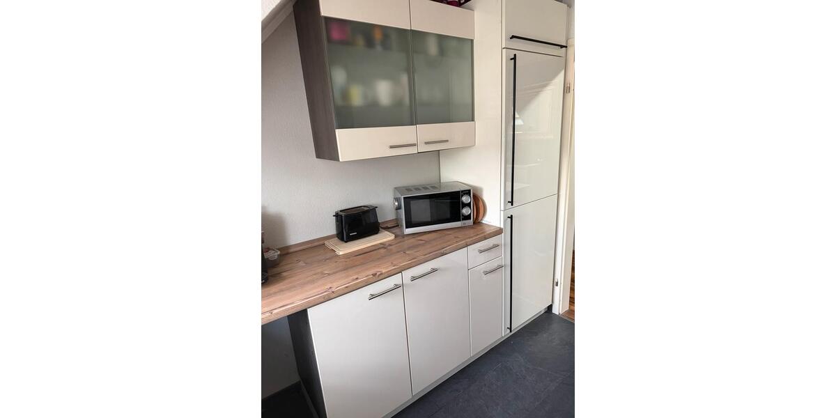 Dachgeschoßwohnung Essen Stadtbezirk IV - 2 Zimmer, 47 m&sup2;, 450&euro; | Angebot:26354171