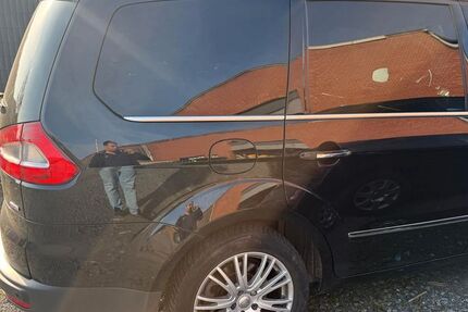 Ford Galaxy 283.000 km 4.550 &euro; Recklinghausen 45665
