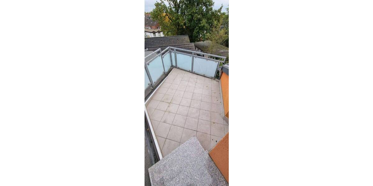 Etagenwohnung Oberhausen Sterkrade-Mitte - 3 Zimmer, 90 m&sup2;, 680&euro; | Angebot:26920815
