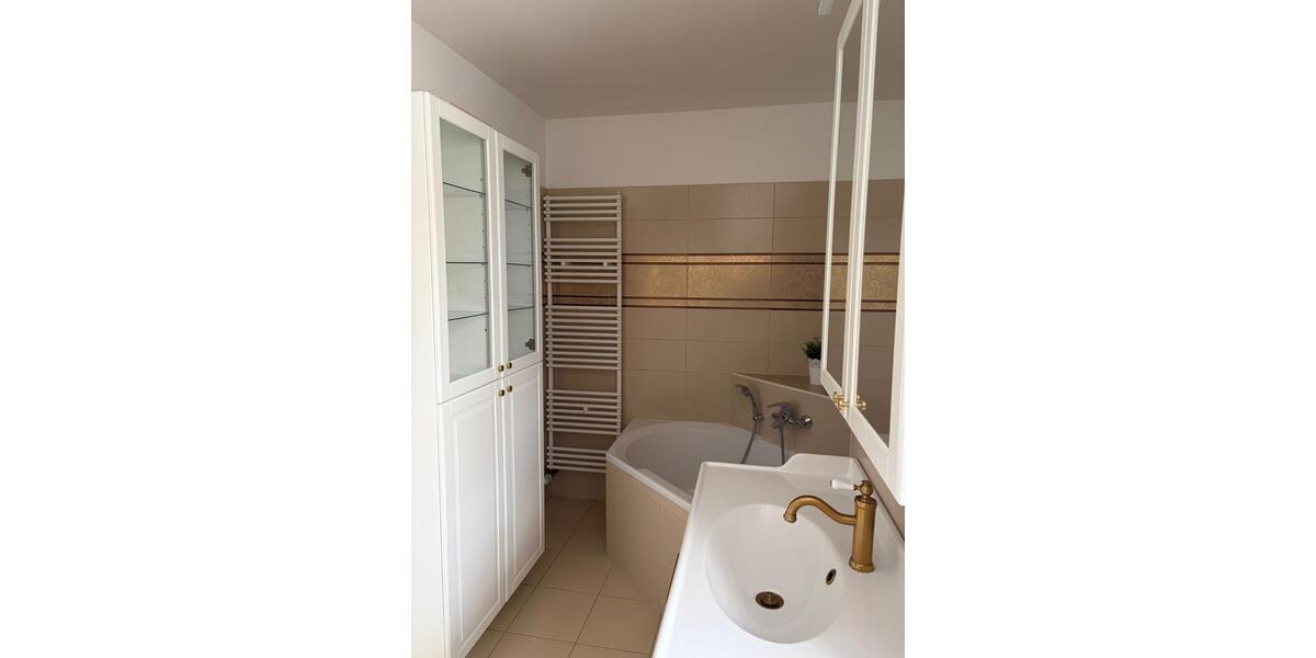 4 Zimmer & viel Platz: Einfamilienhaus in Velbert-Tönisheide zu vermieten 4 zimmer