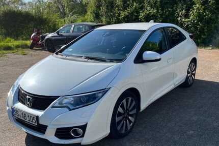 Honda Civic 139.900 km 10.300 &euro; Oberhausen 46147
