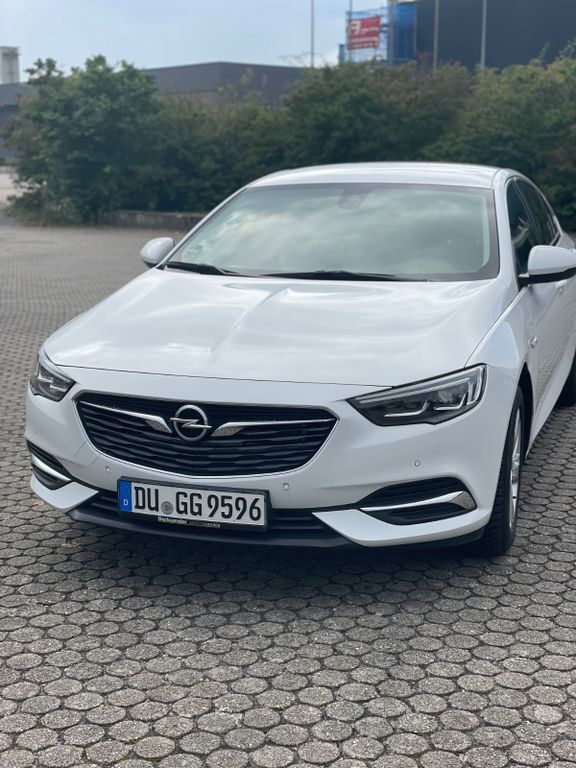 Opel Insignia 65.000 km 14.990 € Duisburg 47269