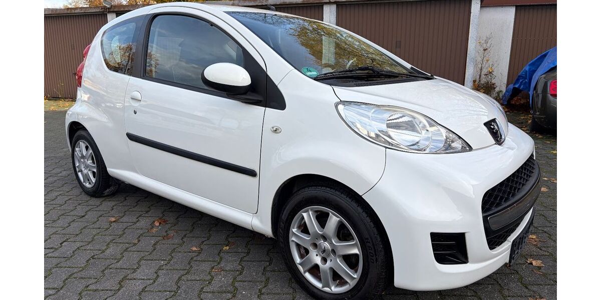 Peugeot 107 95.000 km 3.200 &euro; gelsenkirchen 45881