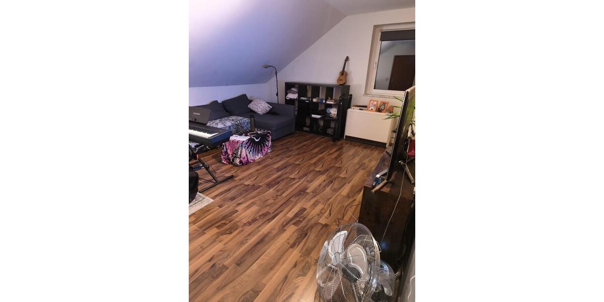 Gemütliche 2-Zimmer Dachgeschosswohnung 2 zimmer