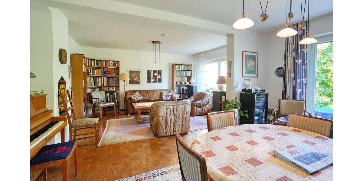 Doppelhaushälfte Bochum Wattenscheid - 6 Zimmer, 131 m&sup2;, 195.000&euro; | Angebot:23956633