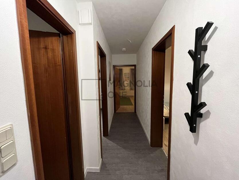 Einziehen & Wohlfühlen: Komplett möblierte 2-Zimmer-Wohnung in modernem Stil *WG geeignet* zimmer