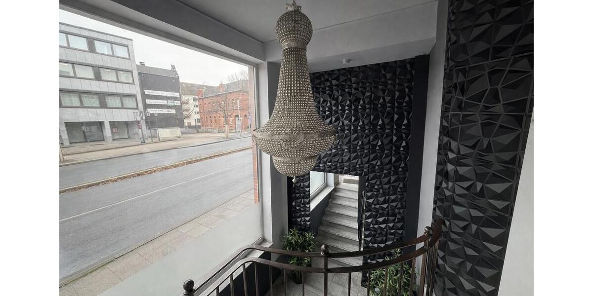 Top-Lage Hattingen: 194 m² Ladenlokal mit Wintergarten – ideal für Gastronomie & Handel zimmer