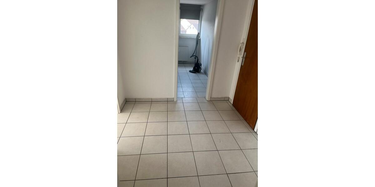 Dachgeschoßwohnung Oberhausen Biefang - 2 Zimmer, 55 m&sup2;, 555&euro; | Angebot:26407273