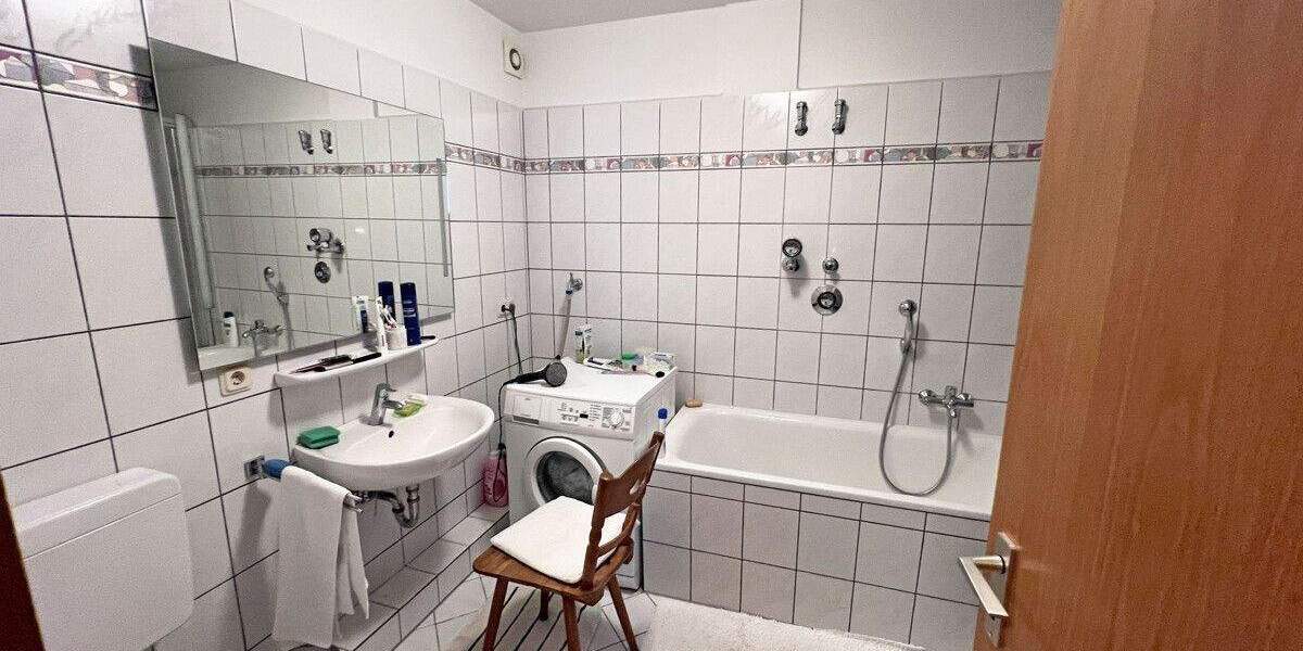 Zentral leben, ruhig wohnen - Ihr neues Zuhause in Rheinberg mit Balkon und Stellplatz 2 zimmer