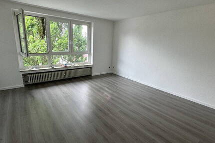 Wohnung Moers Moers-Mitte - 2 Zimmer, 64 m&sup2;, 605&euro; | Angebot:26257671