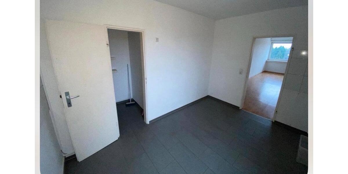 Etagenwohnung Bottrop Feldhausen - 3.5 Zimmer, 89 m&sup2;, 794&euro; | Angebot:25871354