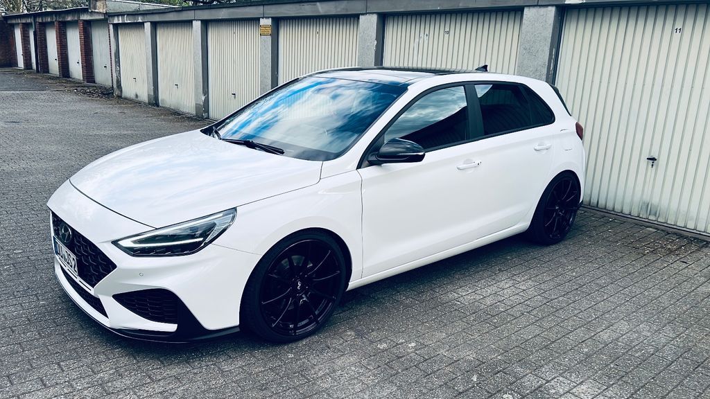 Hyundai i30 19.300 km 22.999 &euro; Duisburg 47259