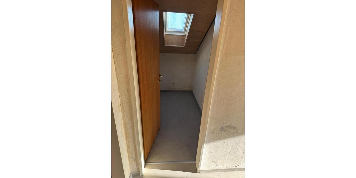 Dachgeschoßwohnung Dorsten Altstadt - 2 Zimmer, 66 m&sup2;, 480&euro; | Angebot:26444527