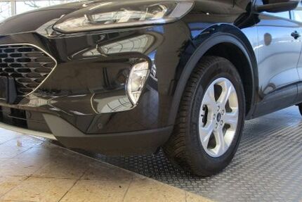 Ford Kuga 72.200 km 22.990 € Gelsenkirchen 45881