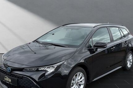 Toyota Corolla 18.291 km 26.450 &euro; Wesel 46485