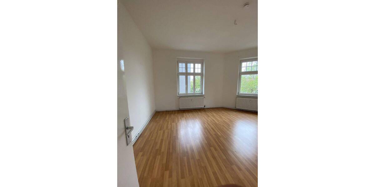 Etagenwohnung Oberhausen Sterkrade-Mitte - 4 Zimmer, 108 m&sup2;, 819&euro; | Angebot:26919396