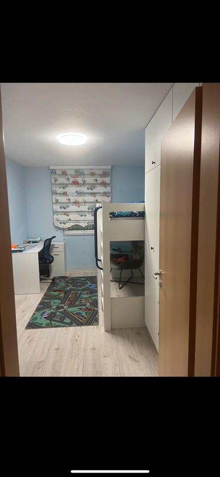 Rheienendhaus In Duisburg Alt-Homberg Bj-2004 zimmer