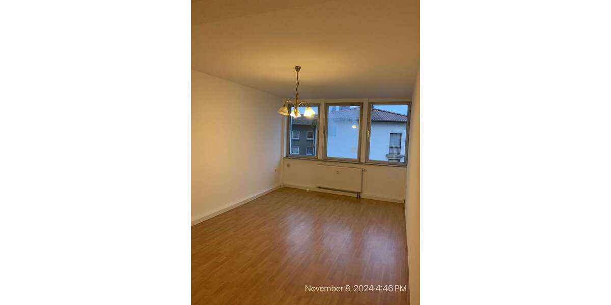 Etagenwohnung Essen Stadtkern - 2 Zimmer, 45 m&sup2;, 499&euro; | Angebot:27377287