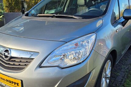 Opel Meriva 47.005 km 7.390 &euro; Raesfeld 46348