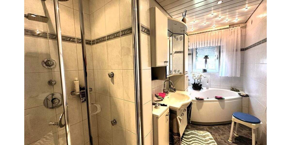 Mehrfamilienhaus, Wohnhaus Gelsenkirchen Horst - 895.000&euro; | Angebot:24486970