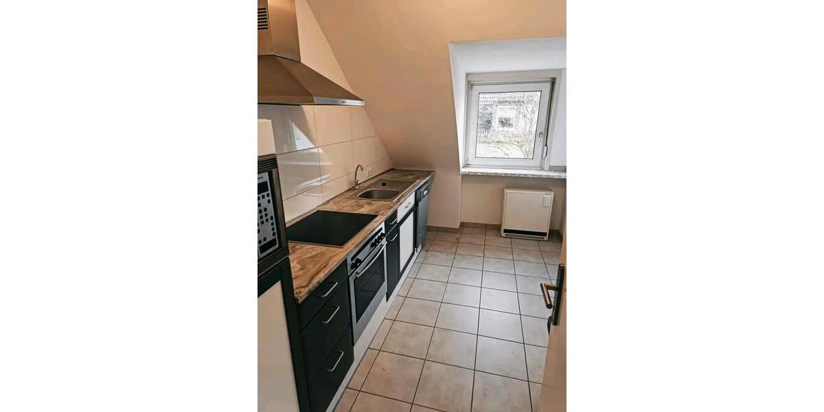 Dachgeschoßwohnung Bottrop - 2 Zimmer, 65 m&sup2;, 98.500&euro; | Angebot:27136715