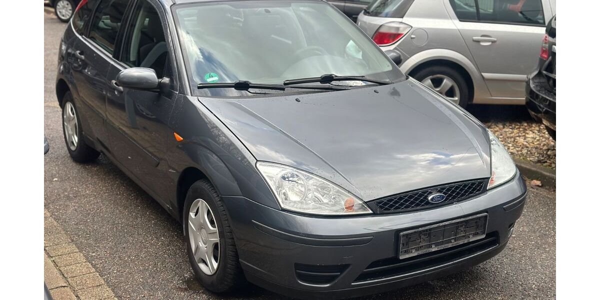 Ford Focus 87.000 km 1.999 &euro; Essen 45326