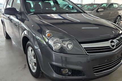 Opel Astra 114.656 km 3.499 &euro; Rheinberg 47495