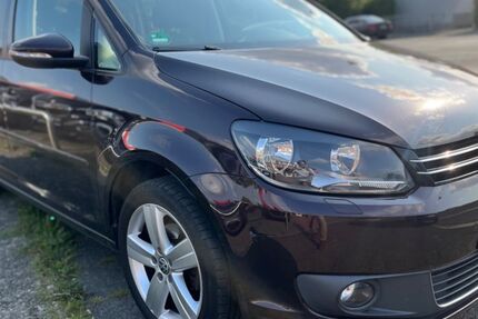 VW Touran 235.000 km 5.800 € Castrop Rauxel 44579
